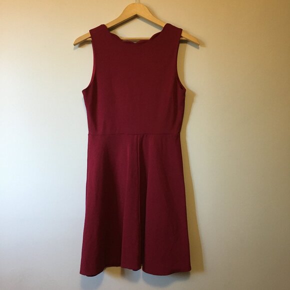 Monteau Sleeveless Fit & Flare Scallop Collar Dress - Picture 3 of 14